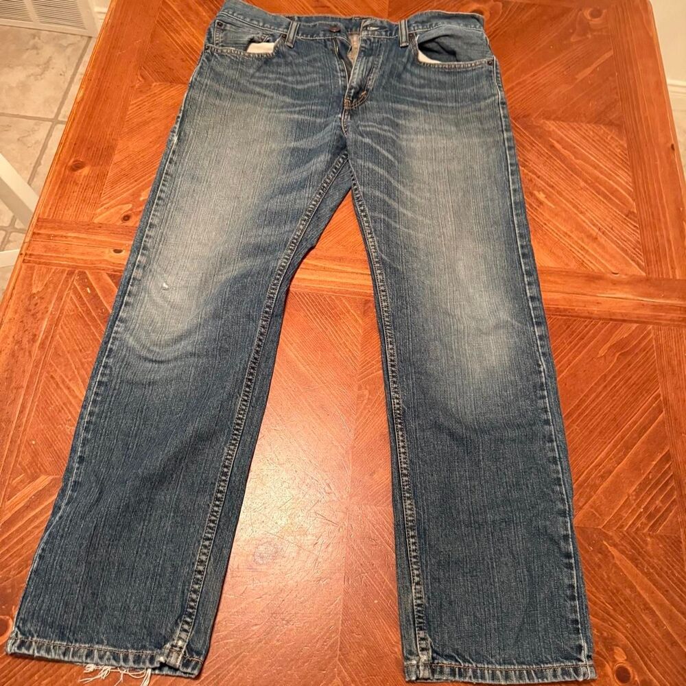 Levi-s Men's Blue and Navy Jeans